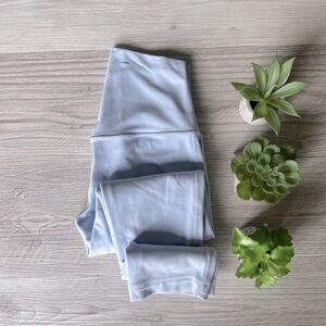 LULULEMON align high-rise crop leggings size 4 EUC